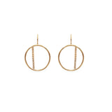 Arete Aro con Línea de Esfeas (Plata .925 con Baño de Oro)